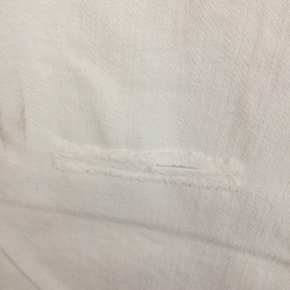 Plus size white jeans - Picture 4 of 9